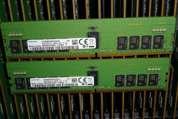M393A2K43DB2-CWE Samsung 16GB DDR4 3200 ECC RDIMM Module